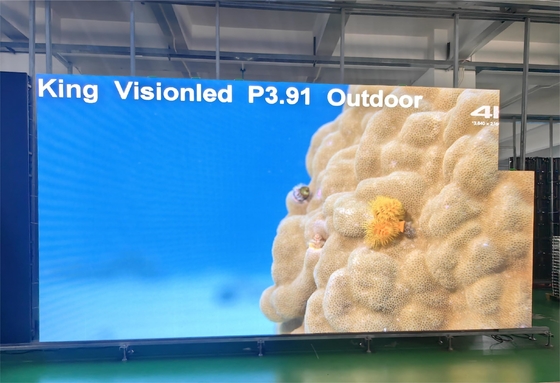 Farbenreiches LED-Bildschirm-Werbungs-Brett im Freien P3.91 500*1000 Millimeter